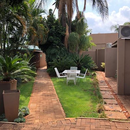 Odelia Guest House Mokopane Eksteriør billede