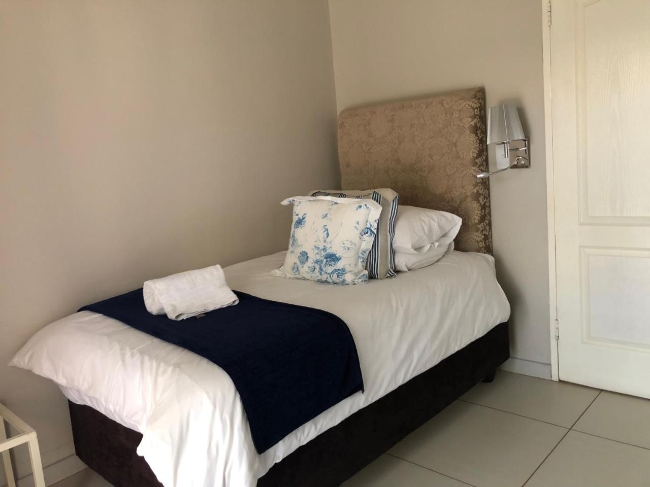 Odelia Guest House Mokopane Eksteriør billede